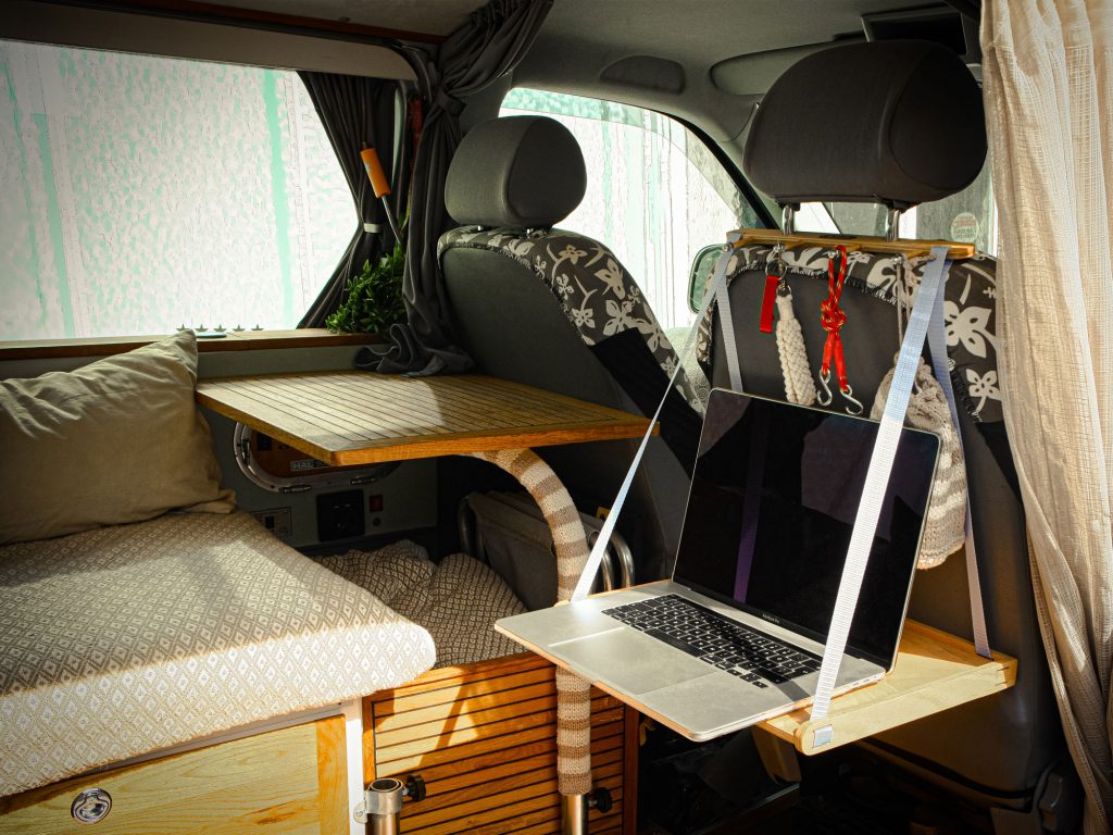 runaway_carlotte_XS_13