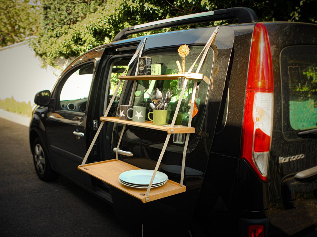 runaway_carlotte_kangoo_01