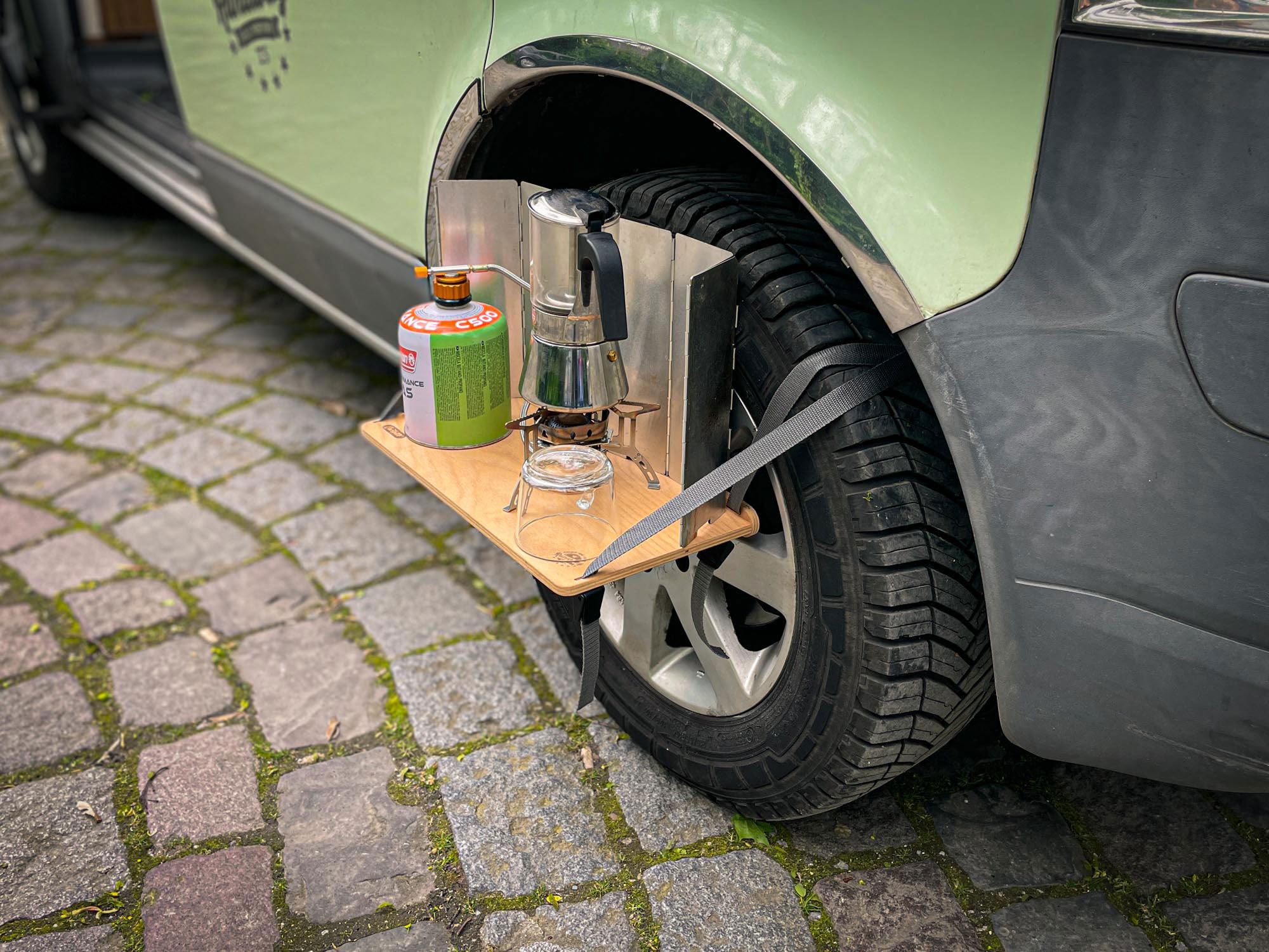 CarLotte<sup>®</sup> Reifenregal zum Anhängen – Bild 5